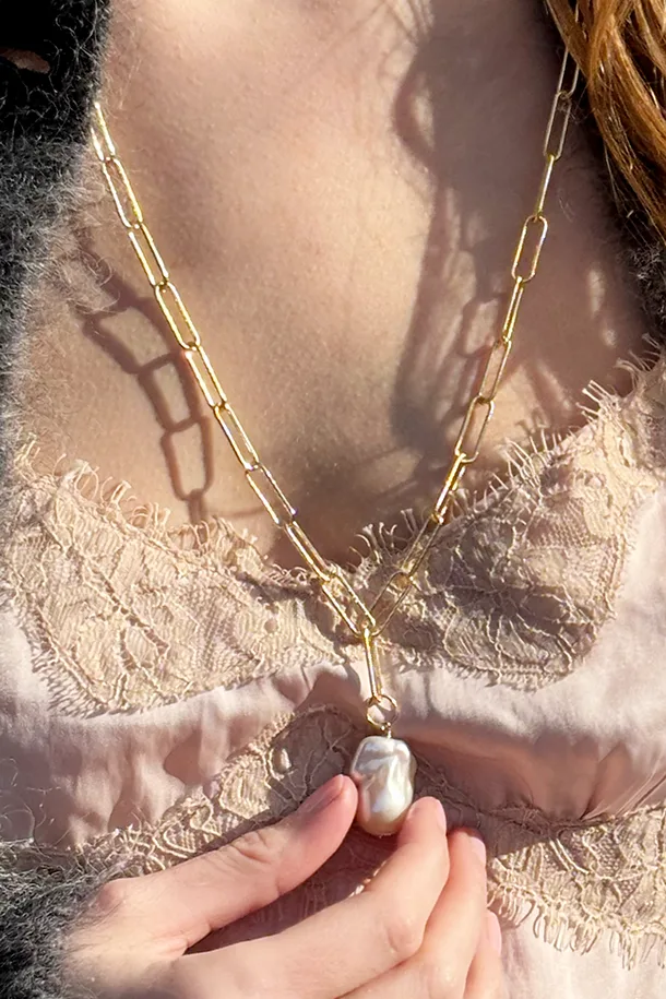 Rune — Gold Necklace Chain product view 2