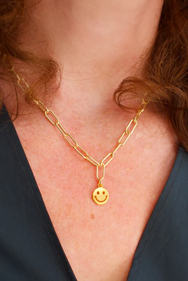 Smile Yourself Happy — Gold Necklace Chain product view 2