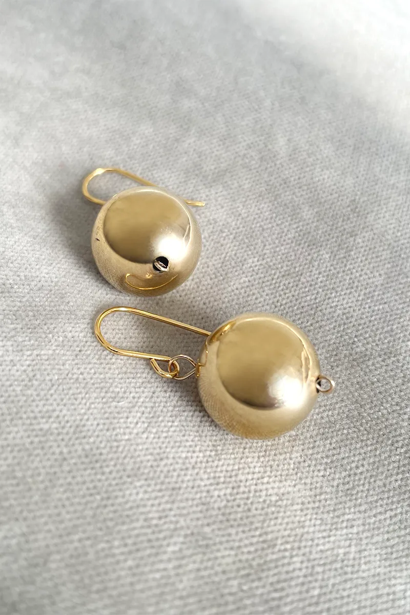 Chester — Gold earrings product view 1
