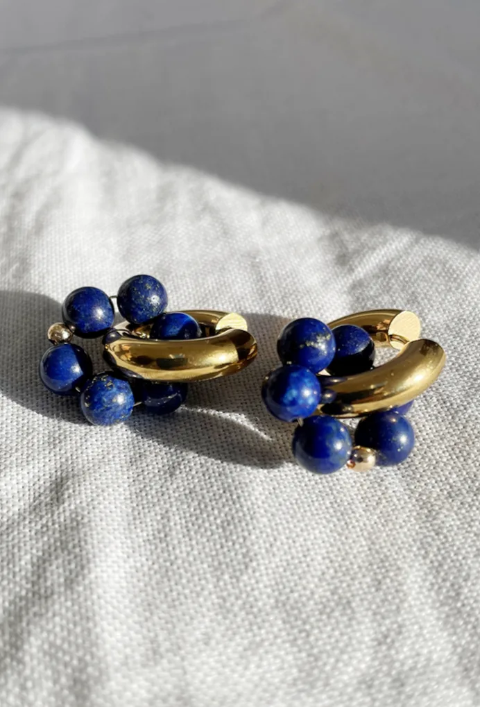 Aletta — Gold hoop earrings product view 3