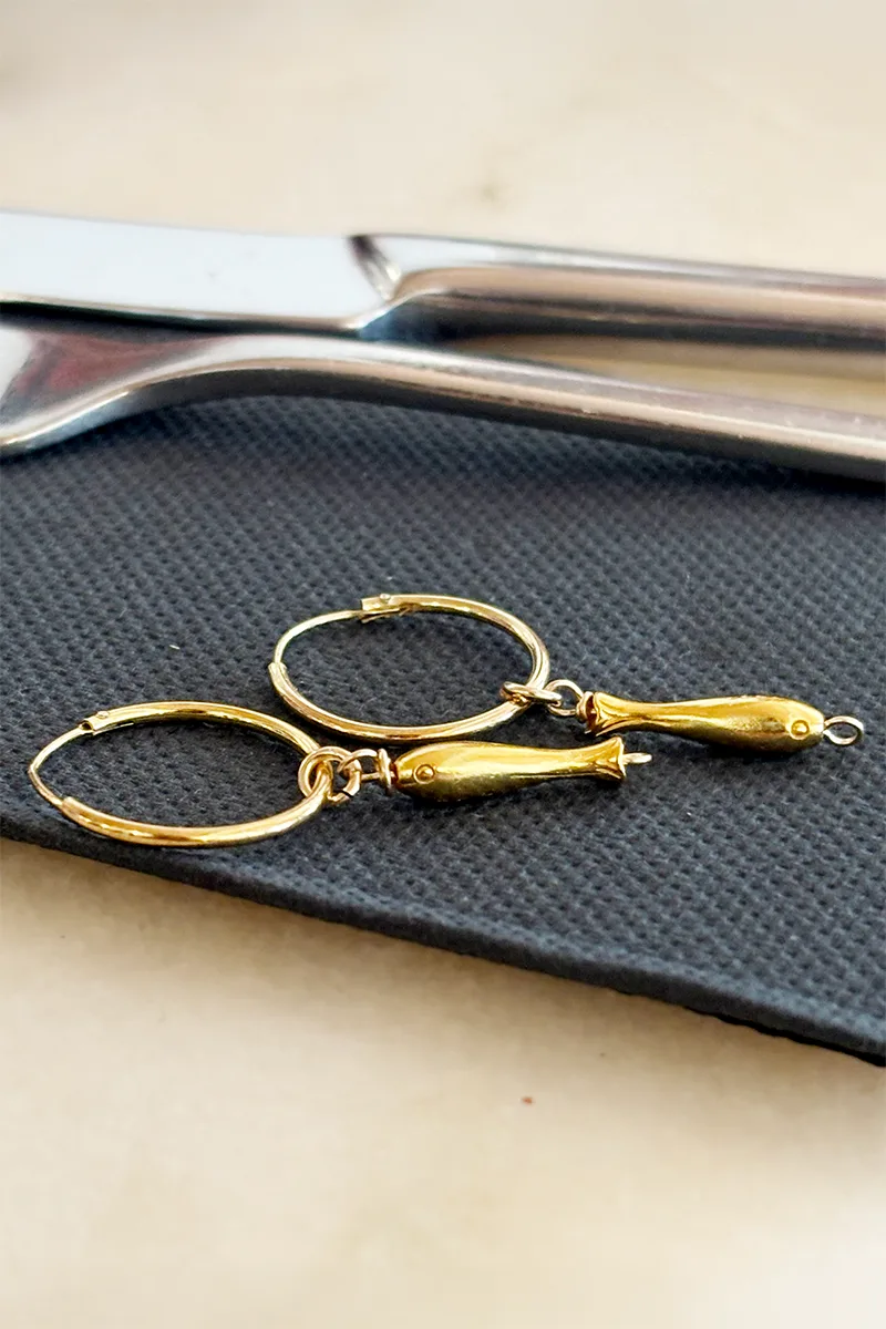 Catch Of The Day — Gold hoop earrings product view 3