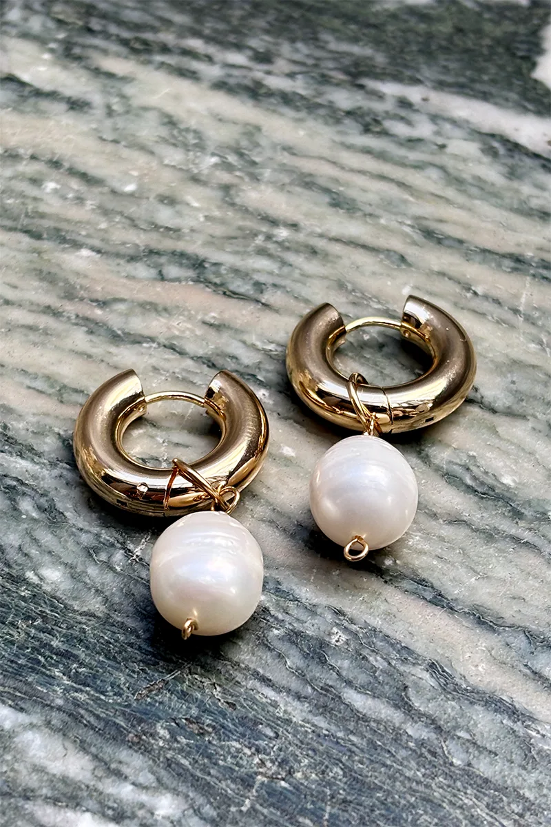 Pearly — Gold hoop earrings product view 1