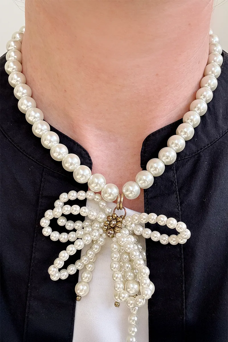 Pl X Ri - Bow Of Pearls — Pearl Necklace product view 2