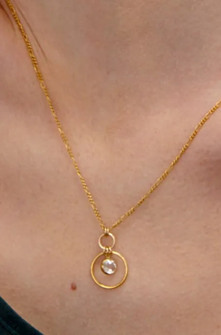 Mia — Gold Necklace Chain product view 2