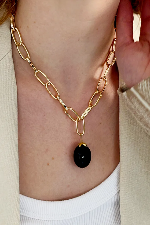 Maria — Gold Necklace Chain product view 3