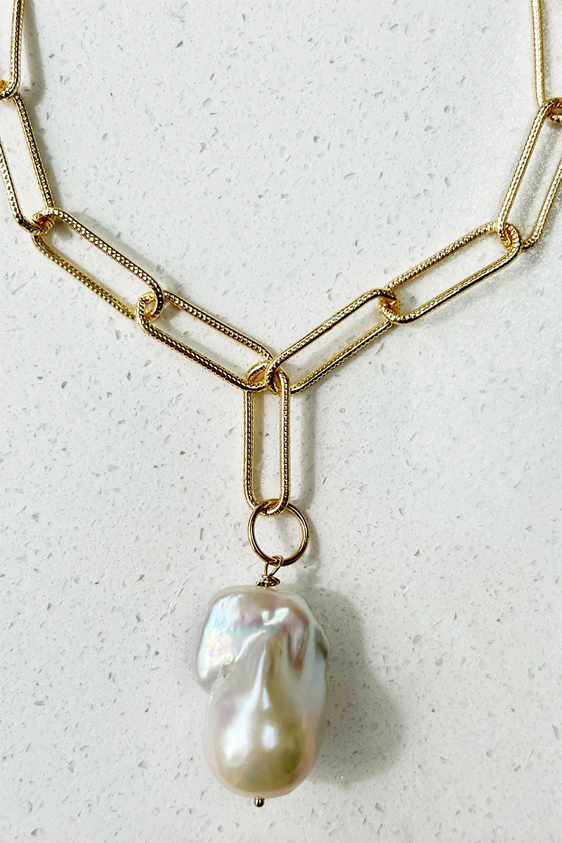 Rune — Gold Necklace Chain product view 1