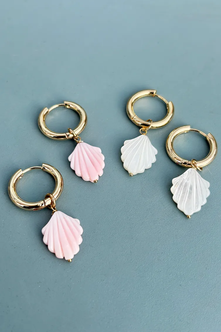 Conch Shell — Gold earrings product view 3