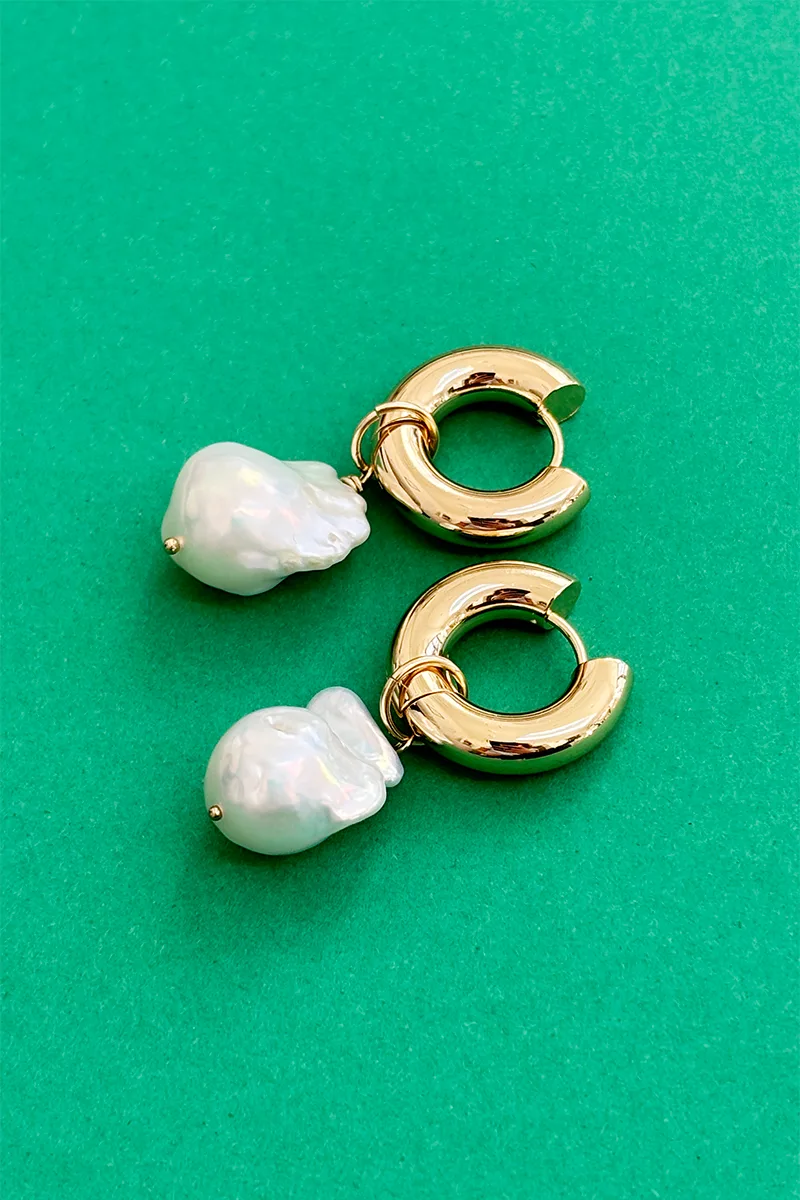 Pearly — Gold hoop earrings product view 2