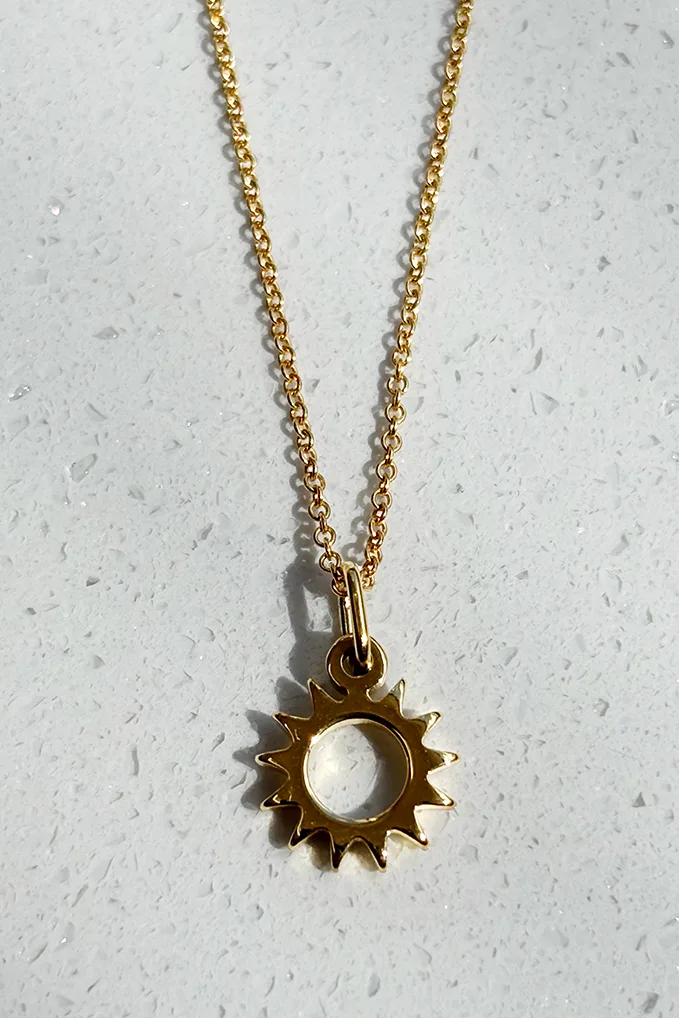 Mini Sun — Gold Necklace Chain product view 1