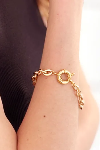 Sunrise — Gold chain bracelet product view 3
