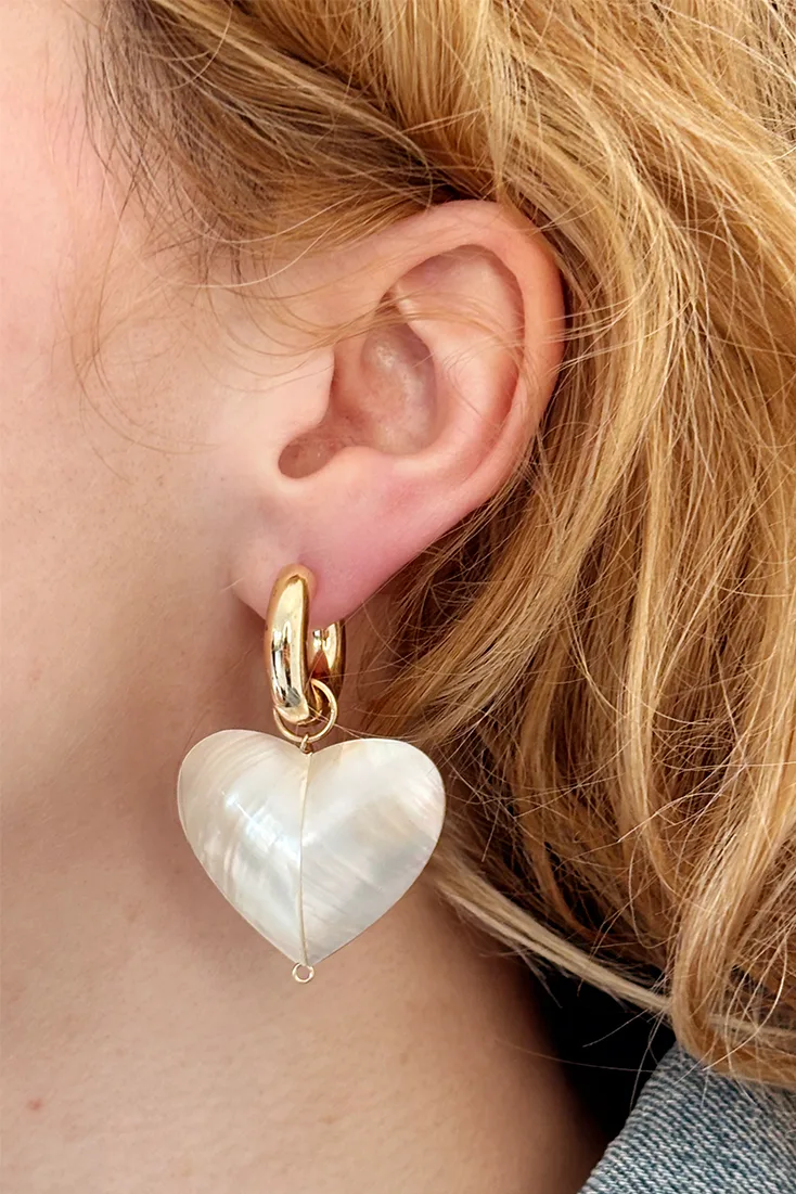 Pearly Heart - Earrings — Gold hoop earrings product view 2